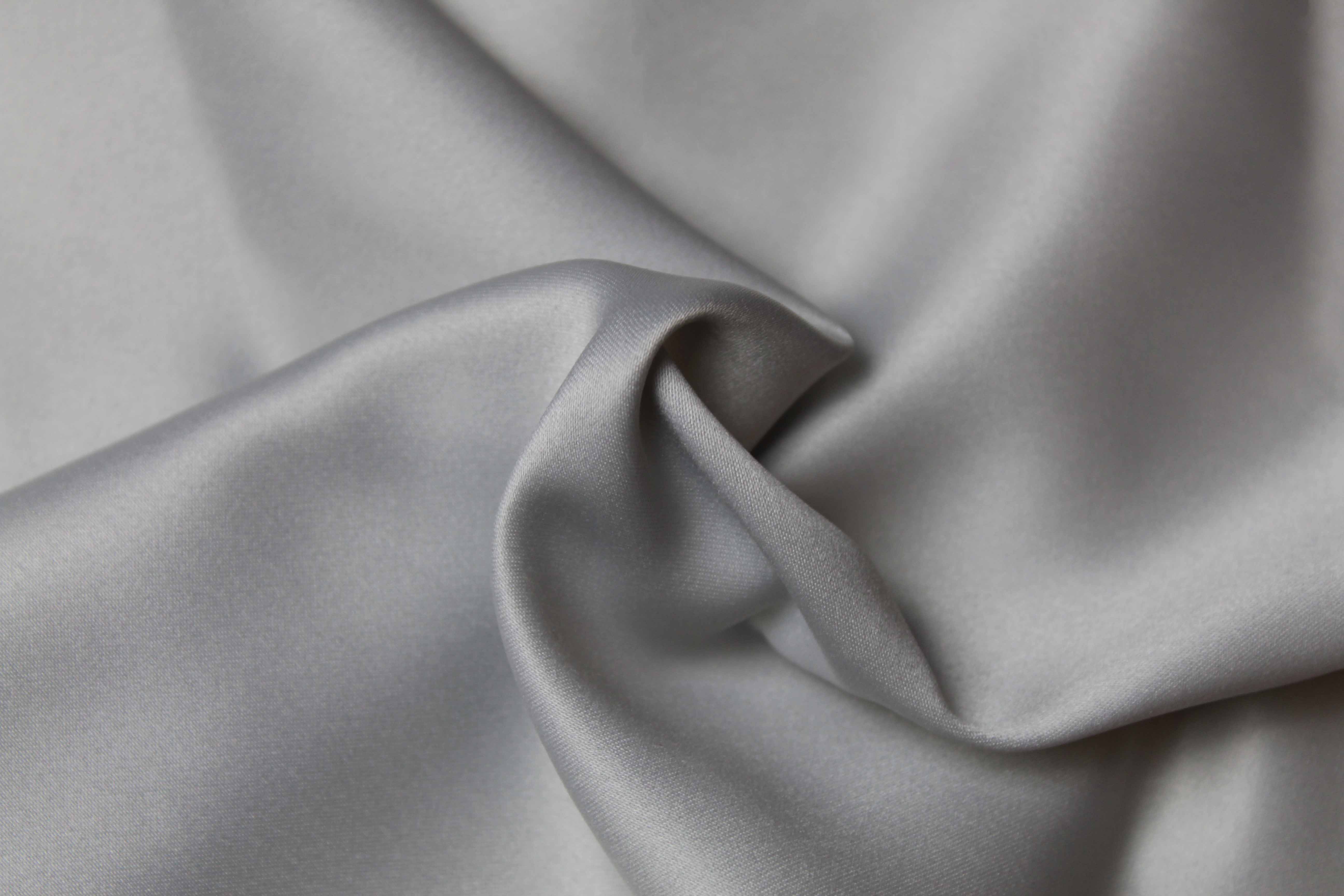 POLY SOFT SATIN - SILVER